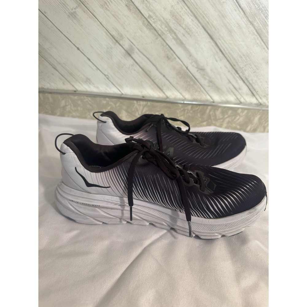 Hoka One HOKA Rincon 3 Wide Size 8.5 M 2E Black White Womens Running - Picture 10 of 13
